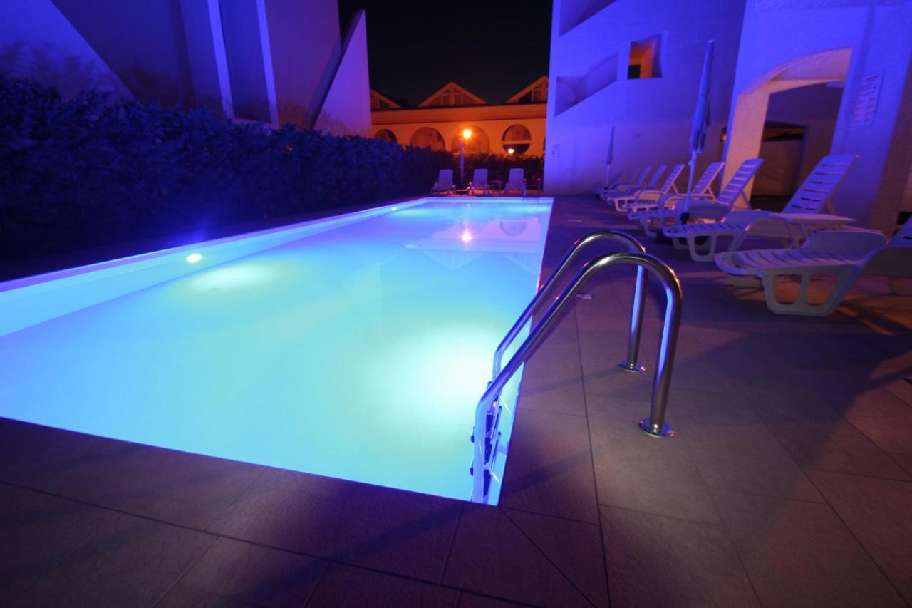 Villa Albaluisa Bibione Exterior photo