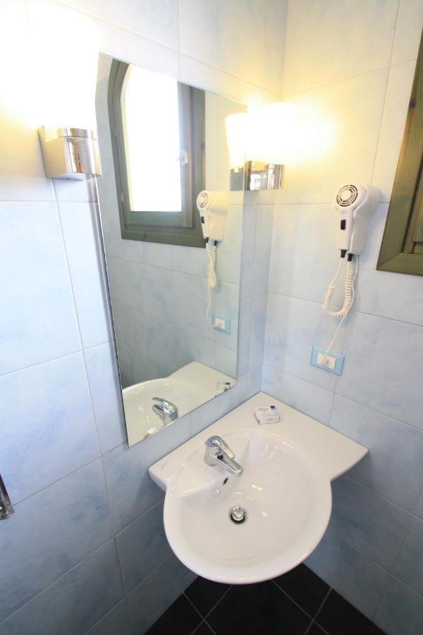 Villa Albaluisa Bibione Room photo